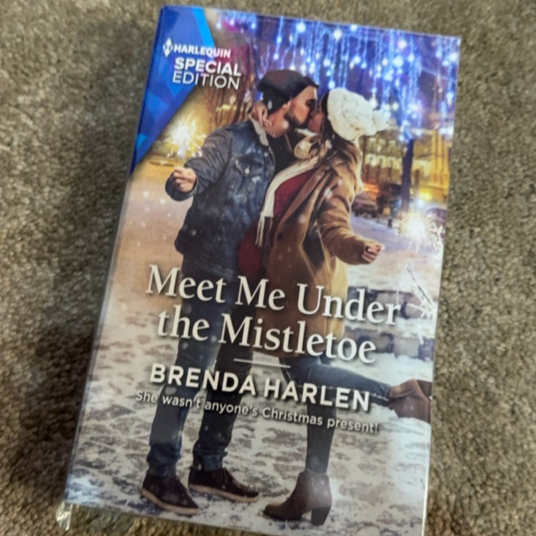 Meet Me under the Mistletoe