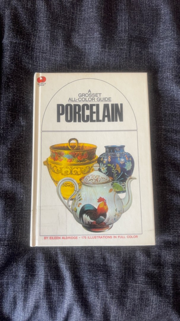 A Grosset All-Color Guide-Porcelain