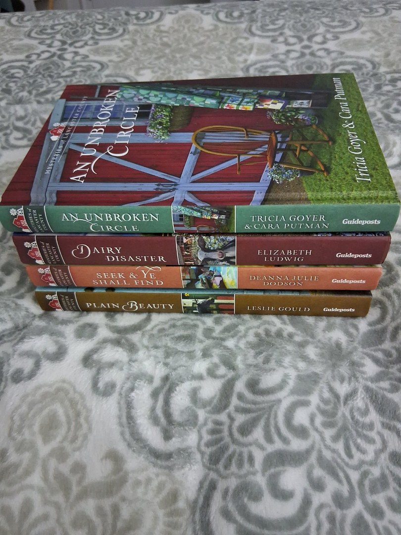 MysteriesofLancasterCounty: Lot of 4