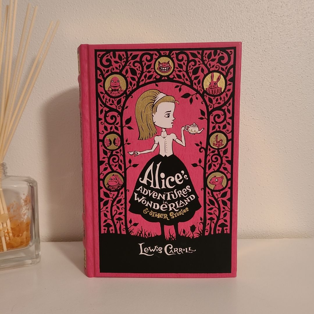 B&N Alice Adventures Wonderland Leather O/P