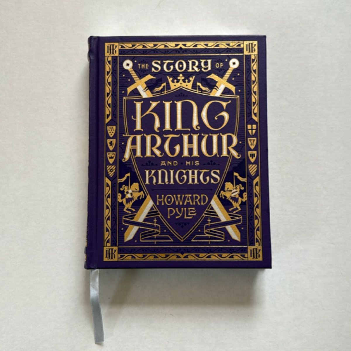 The Story of King Arthur and His Knights | PangoBooks