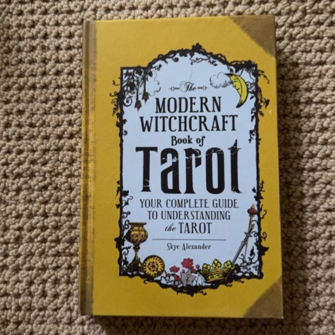 The Modern Witchcraft Book of Tarot