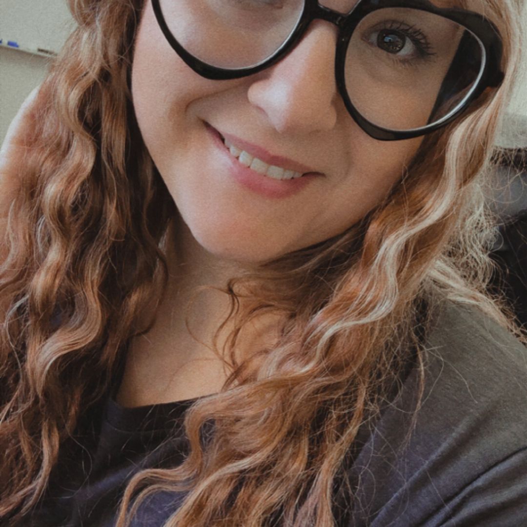 T’s Book Nook 🌻