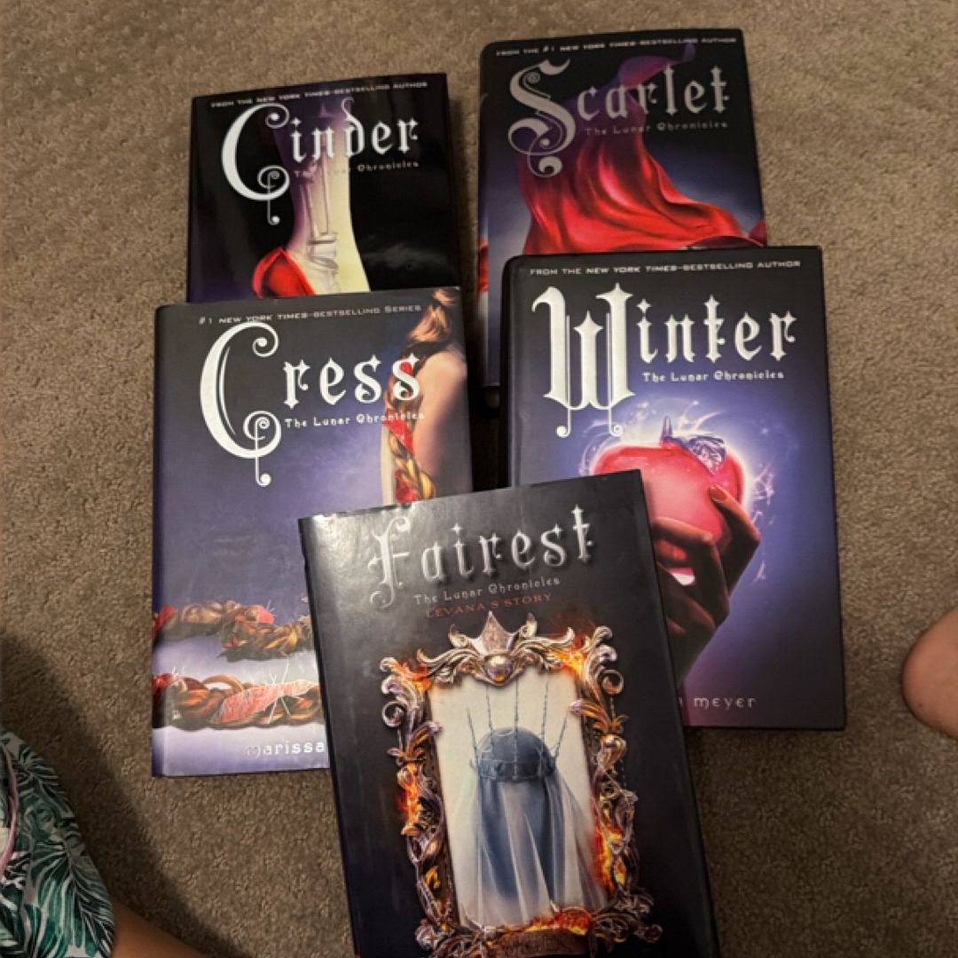 Lunar Chronicles hand signed 