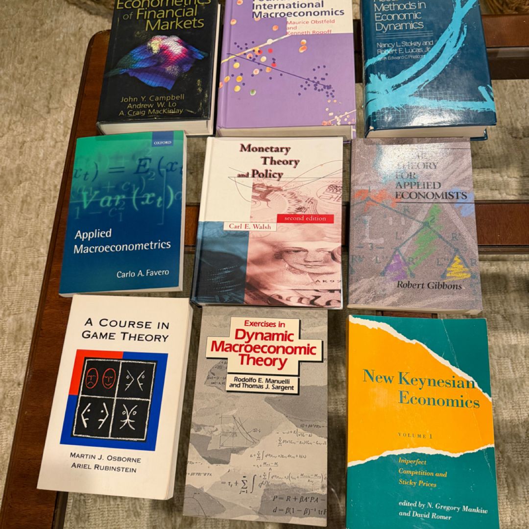 Recursive Methods in Economic Dynamics by Nancy L. Stokey; Robert