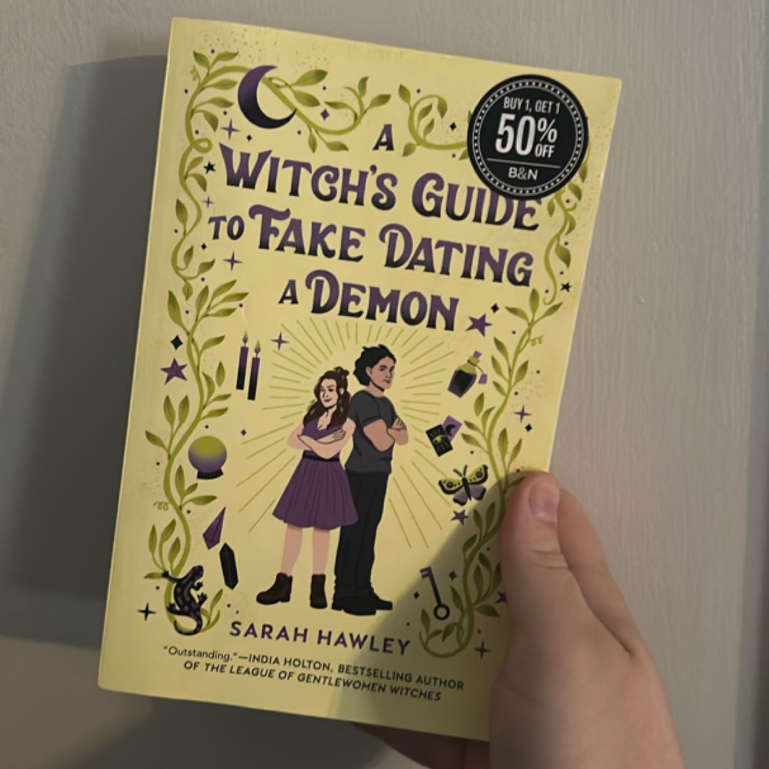 A Witch's Guide to Fake Dating a Demon