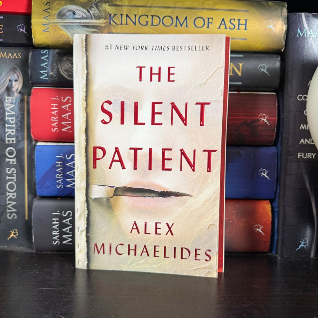 Sale image for 0df5ec48-f2b3-4a0e-83df-8d889b711128-DzDBavS4lNeDFfCgcLfbG3krvm33