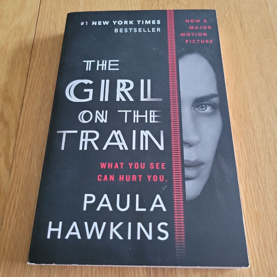 The Girl on the Train (Movie Tie-In)