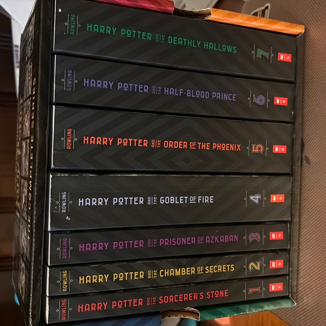 Harry Potter Paperback Boxset #1-7