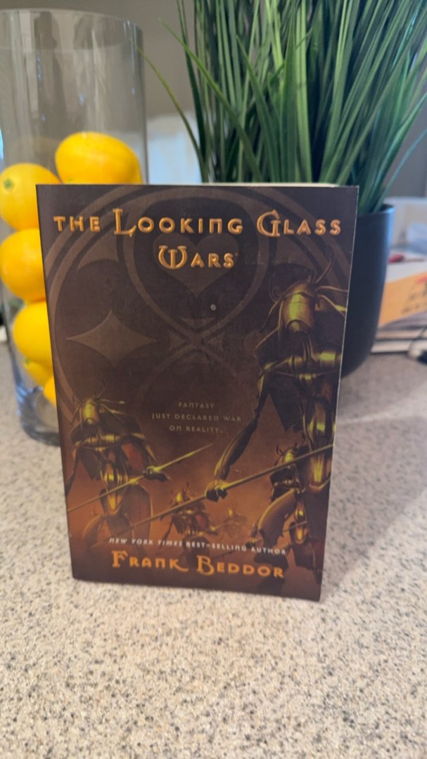 The Looking Glass Wars