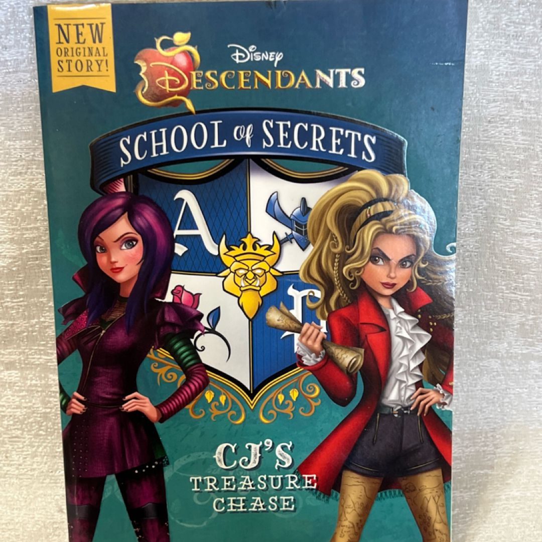 School of Secrets: CJ's Treasure Chase (Disney Descendants) (Scholastic Special Market Edition)