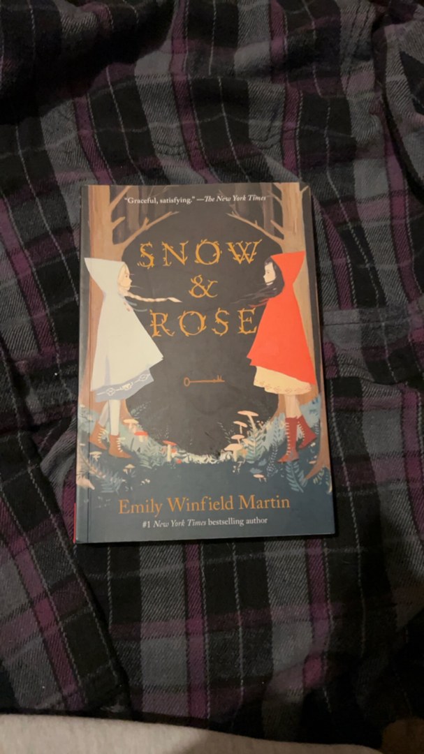 Snow and Rose