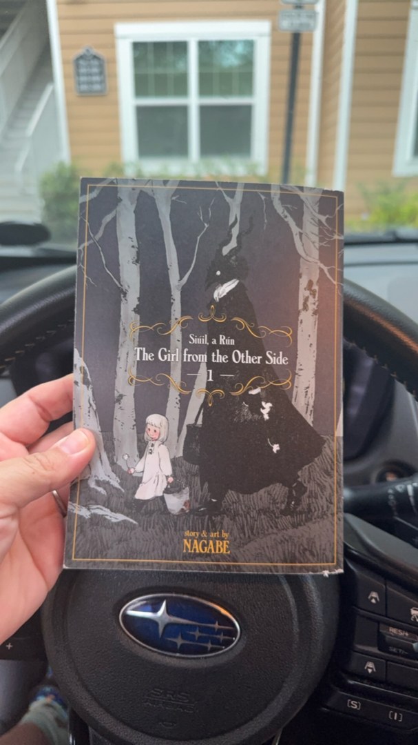 The Girl from the Other Side: Siúil, a Rún Vol. 1