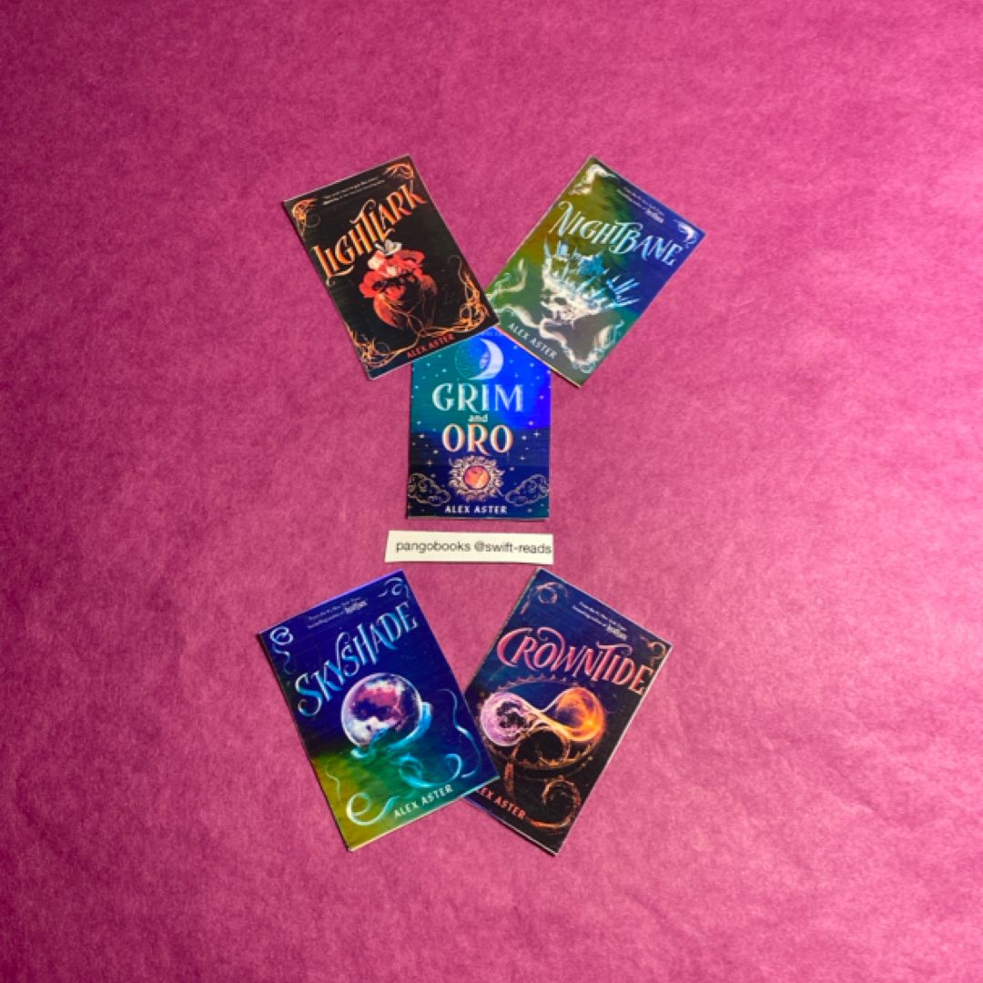 Grim and Oro: Dueling Crowns Edition (a Lightlark Saga Deluxe Companion Book)