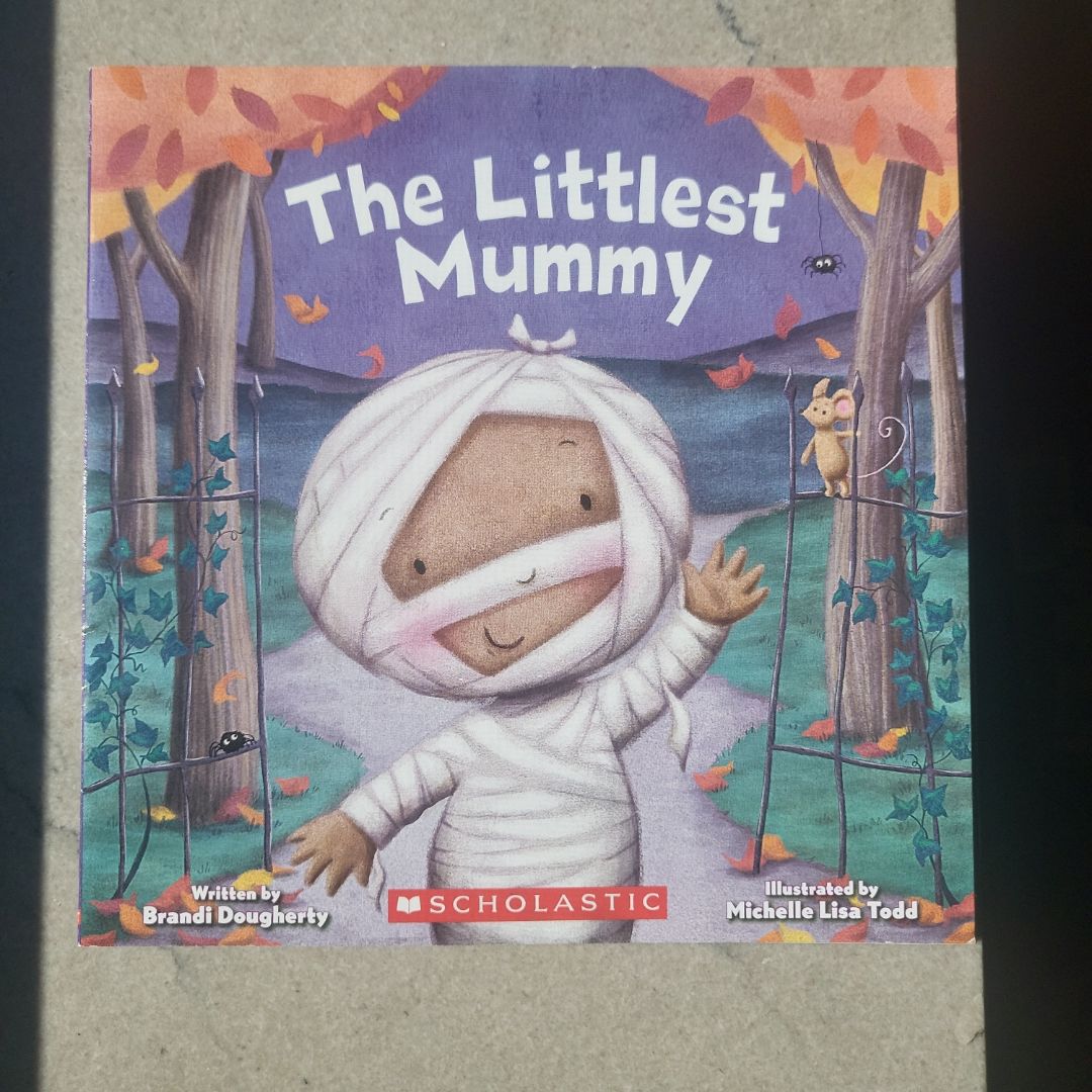 The Littlest Mummy (the Littlest Series)