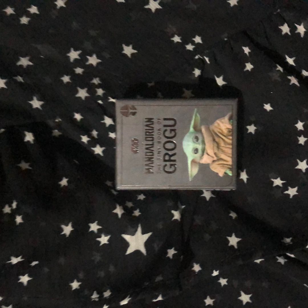 Star Wars: the Tiny Book of Grogu (Star Wars Gifts and Stocking Stuffers)