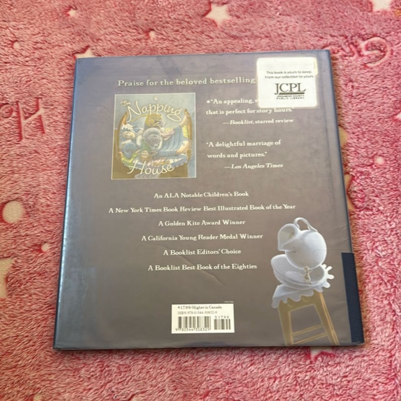 The Full Moon at the Napping House