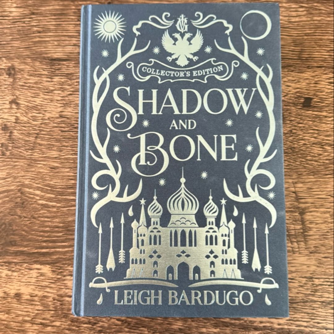 Fairyloot Collector’s Edition of Shadow and Bone