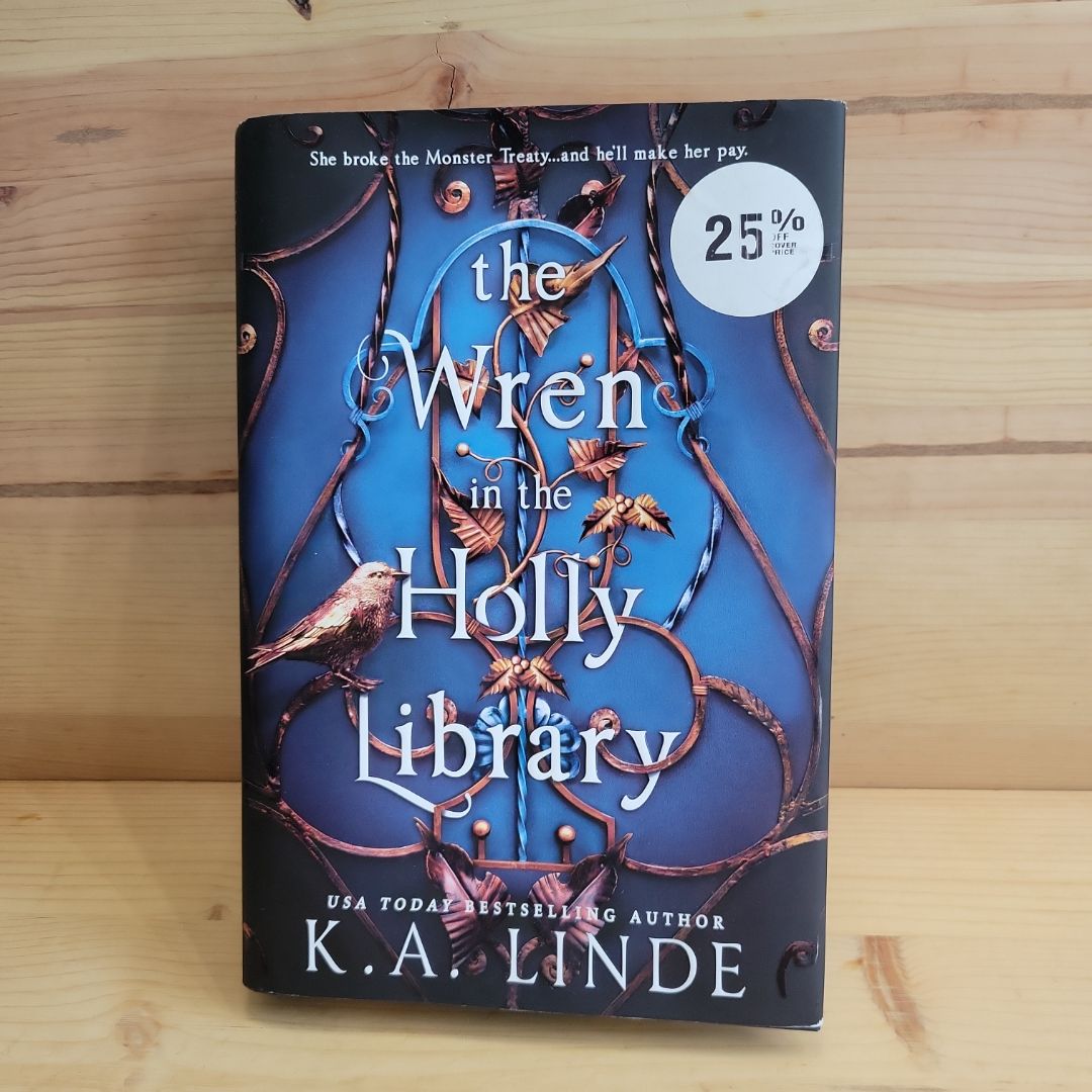 The Wren in the Holly Library (Deluxe Limited Edition)
