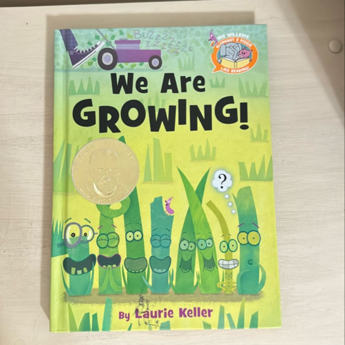 We Are Growing! by Mo Willems
