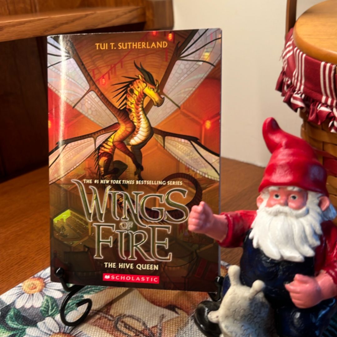 The Hive Queen (Wings of Fire, Book 12)