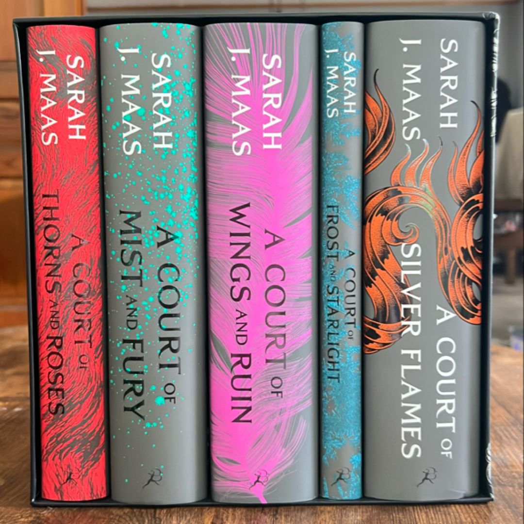 A Court of Thorns and Roses Box Set