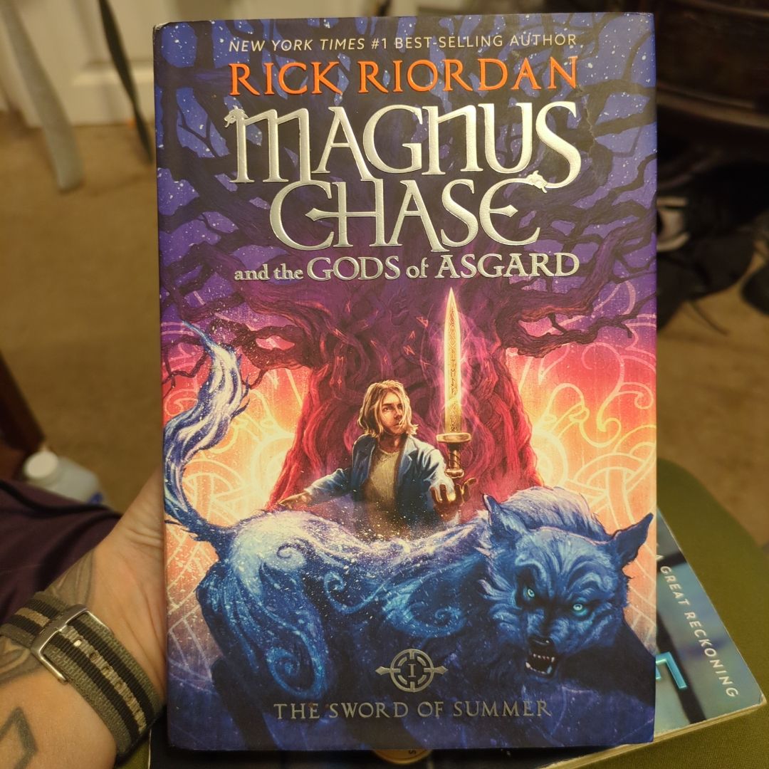 The Sword of Summer (Magnus Chase and the Gods of Asgard, Book 1)