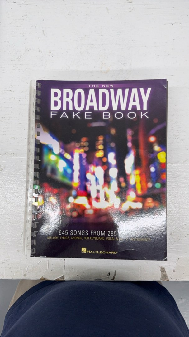 The New Broadway Fake Book - 645 Songs from 285 Shows