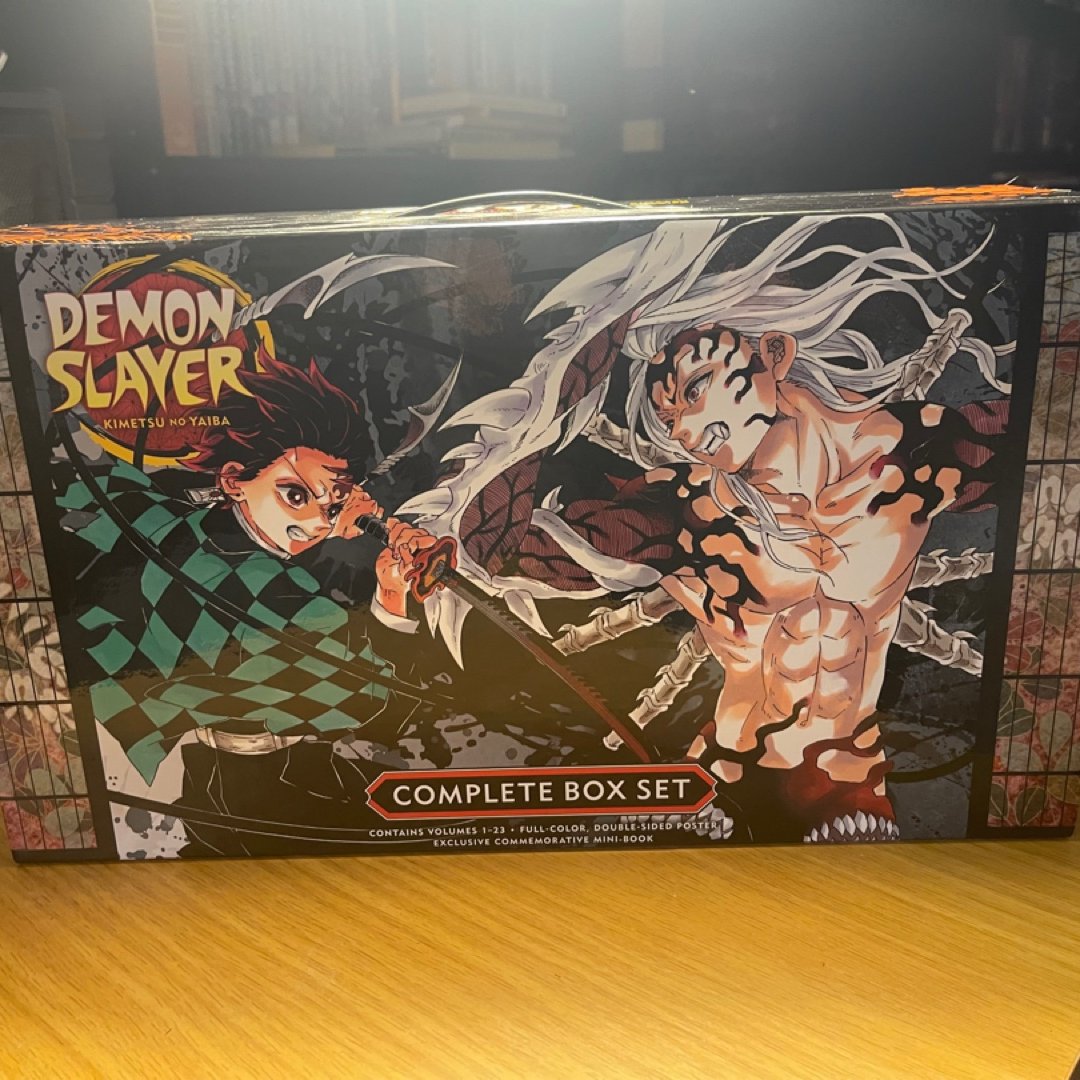 Demon Slayer Complete Box Set