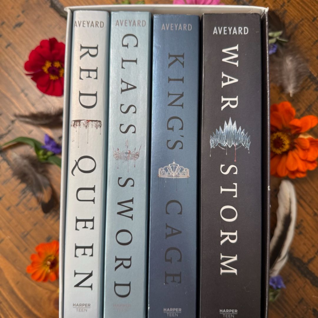 Red Queen 4-Book Paperback Box Set