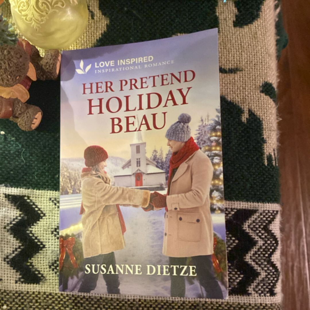 Her Pretend Holiday Beau
