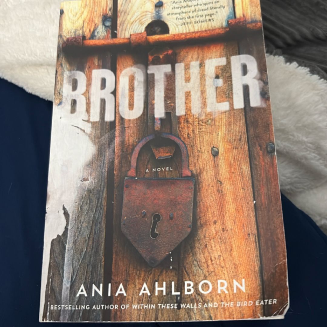 Sale image for 28a3a33e-97f1-4c04-bfd4-e98ce5b08853-Vt9sk95nAod8TJc2OAZ5cG5AjAS2