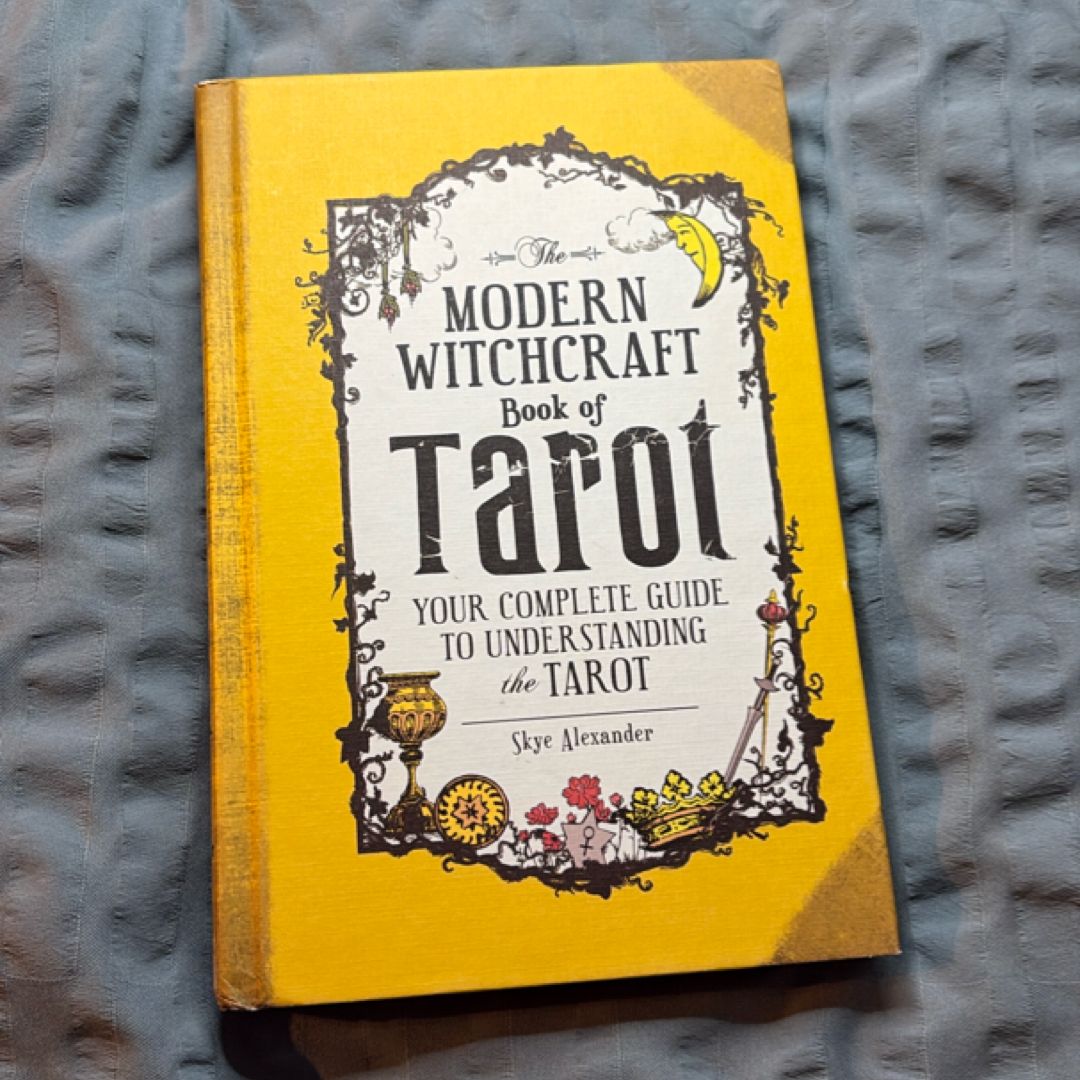 The Modern Witchcraft Book of Tarot