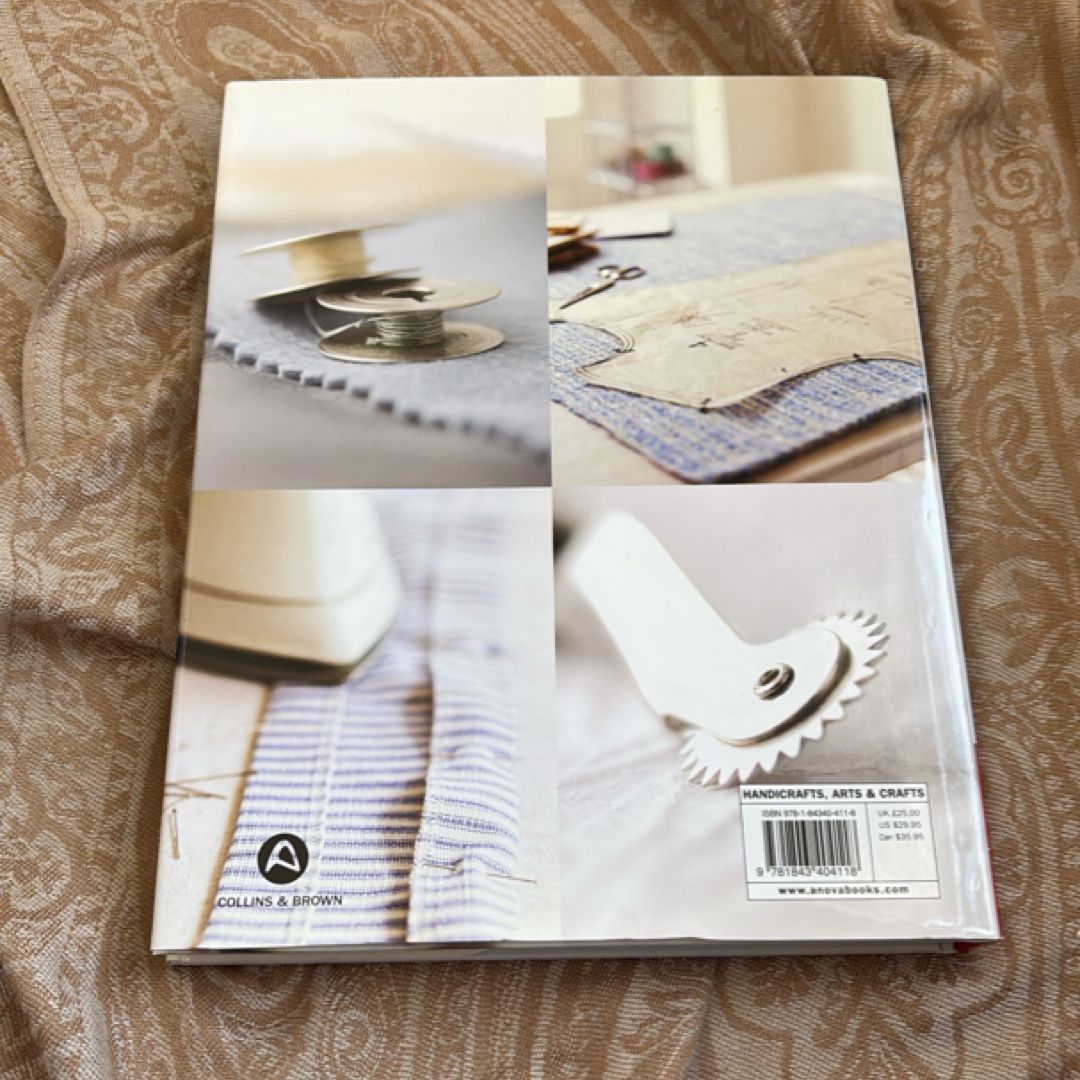 Ultimate Sewing Bible: a Complete Reference Guide to Mastering the Art of Sewing