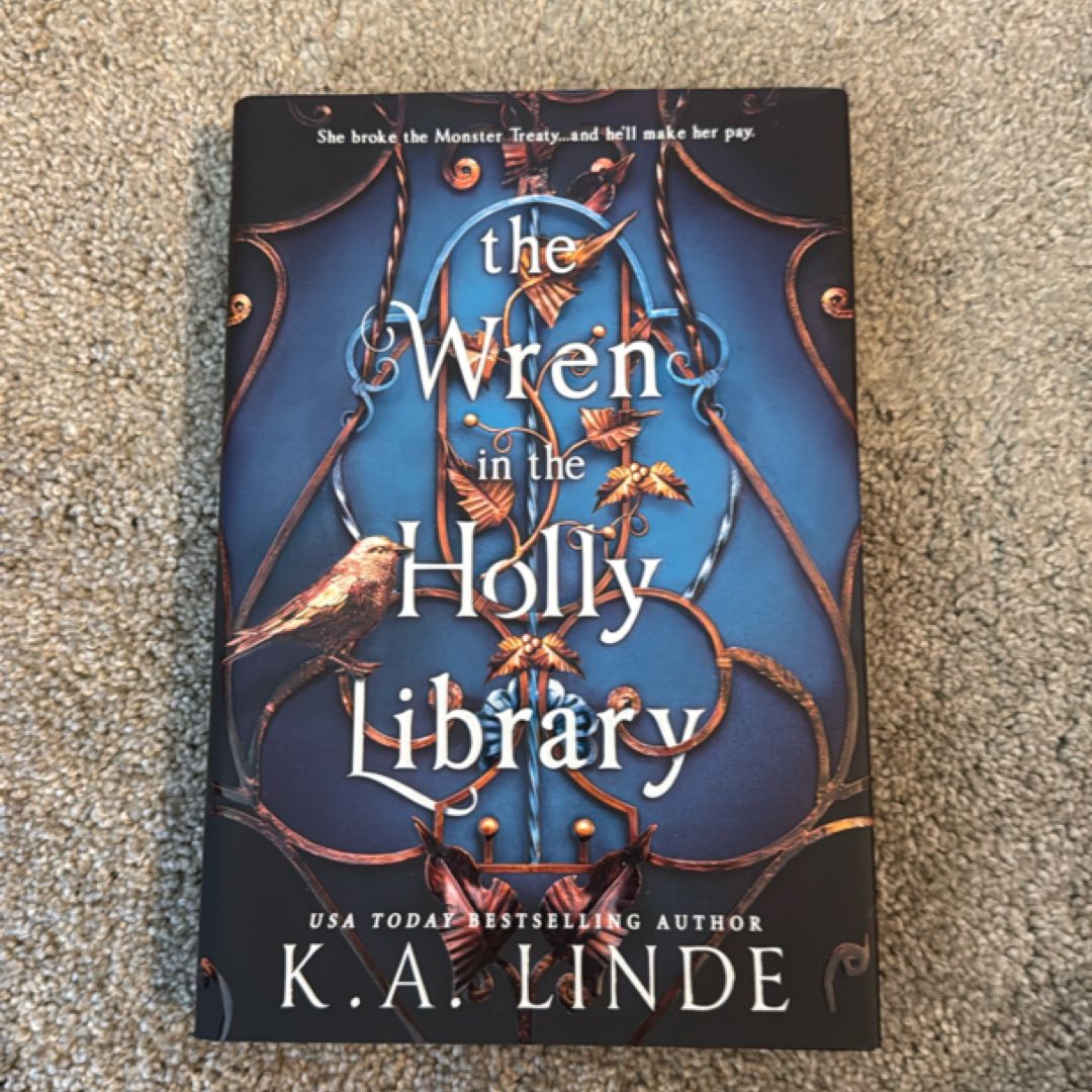 The Wren in the Holly Library (Deluxe Limited Edition)