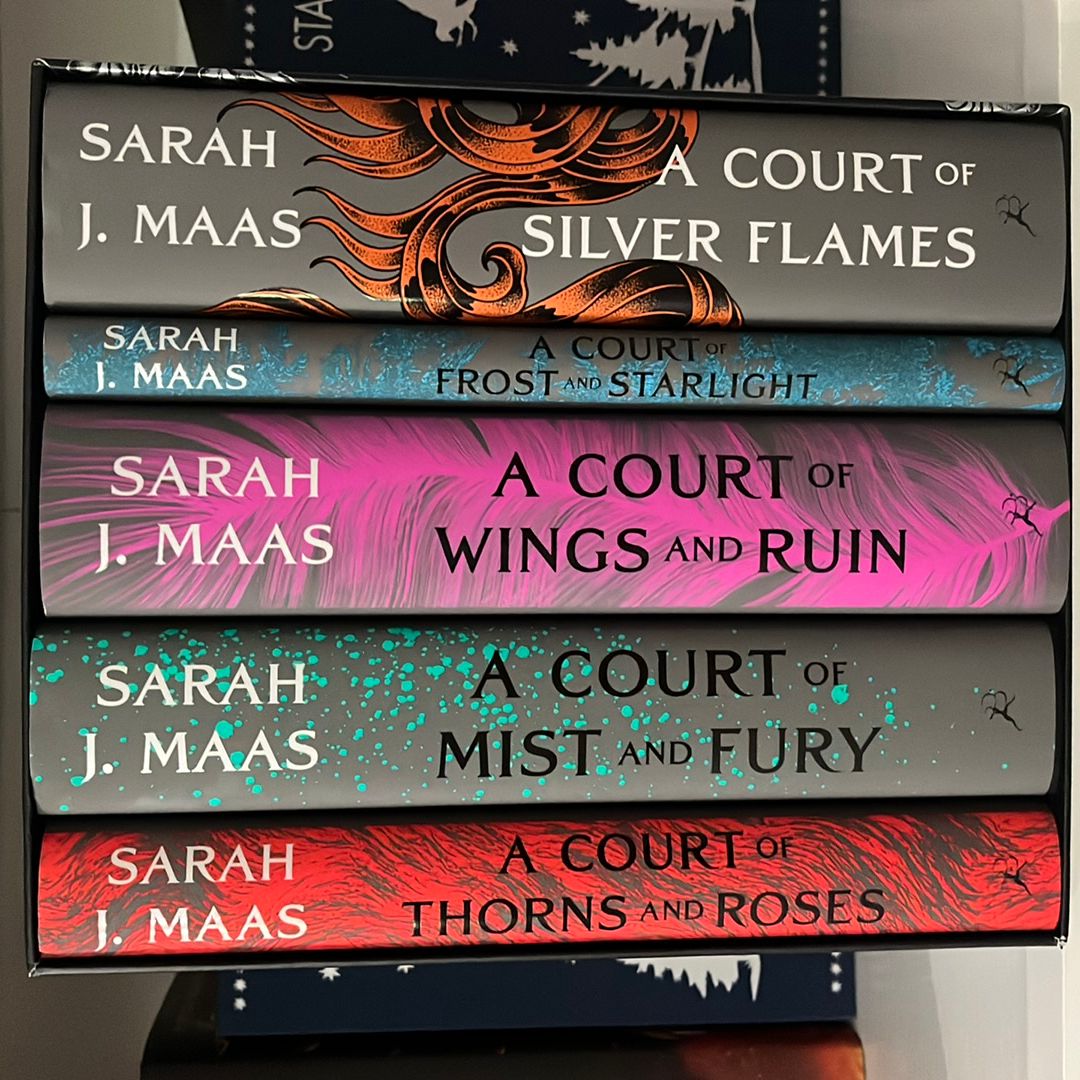 A Court of Thorns and Roses Box Set