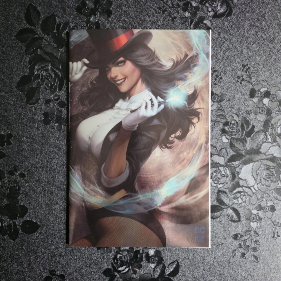 DC Zatanna: Bring Down the House #1 Artgerm Foil Virgin Variant 2024