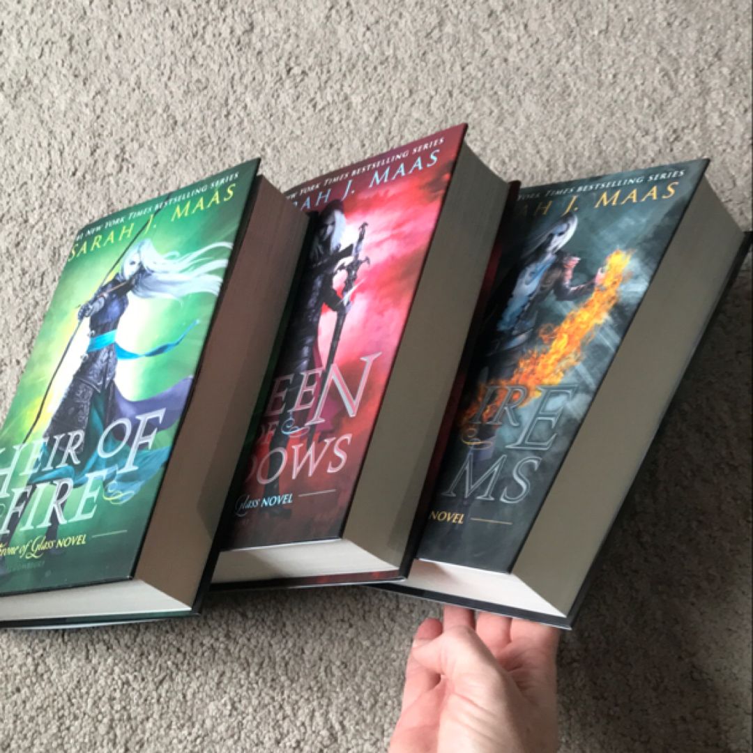 Throne of Glass Paperback Box Set