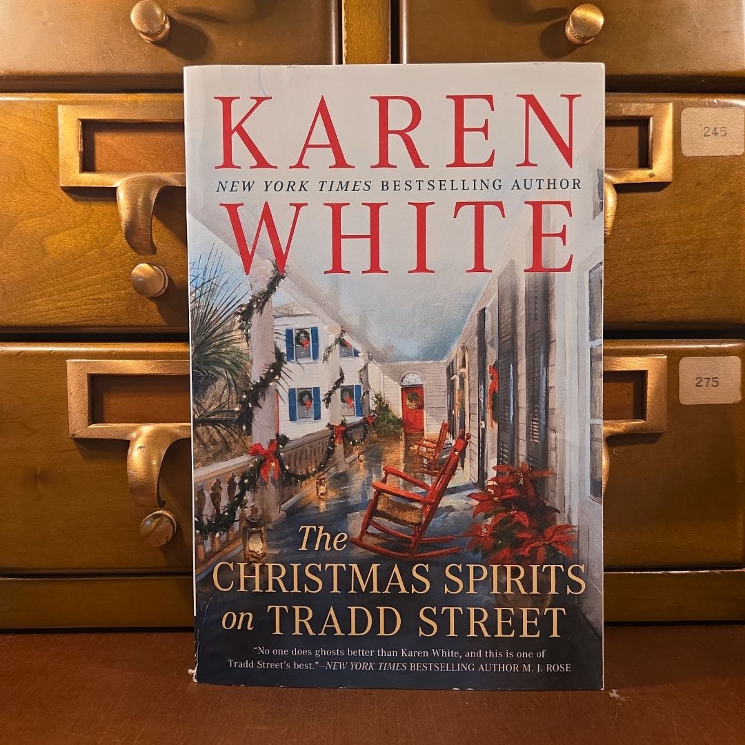 The Christmas Spirits on Tradd Street