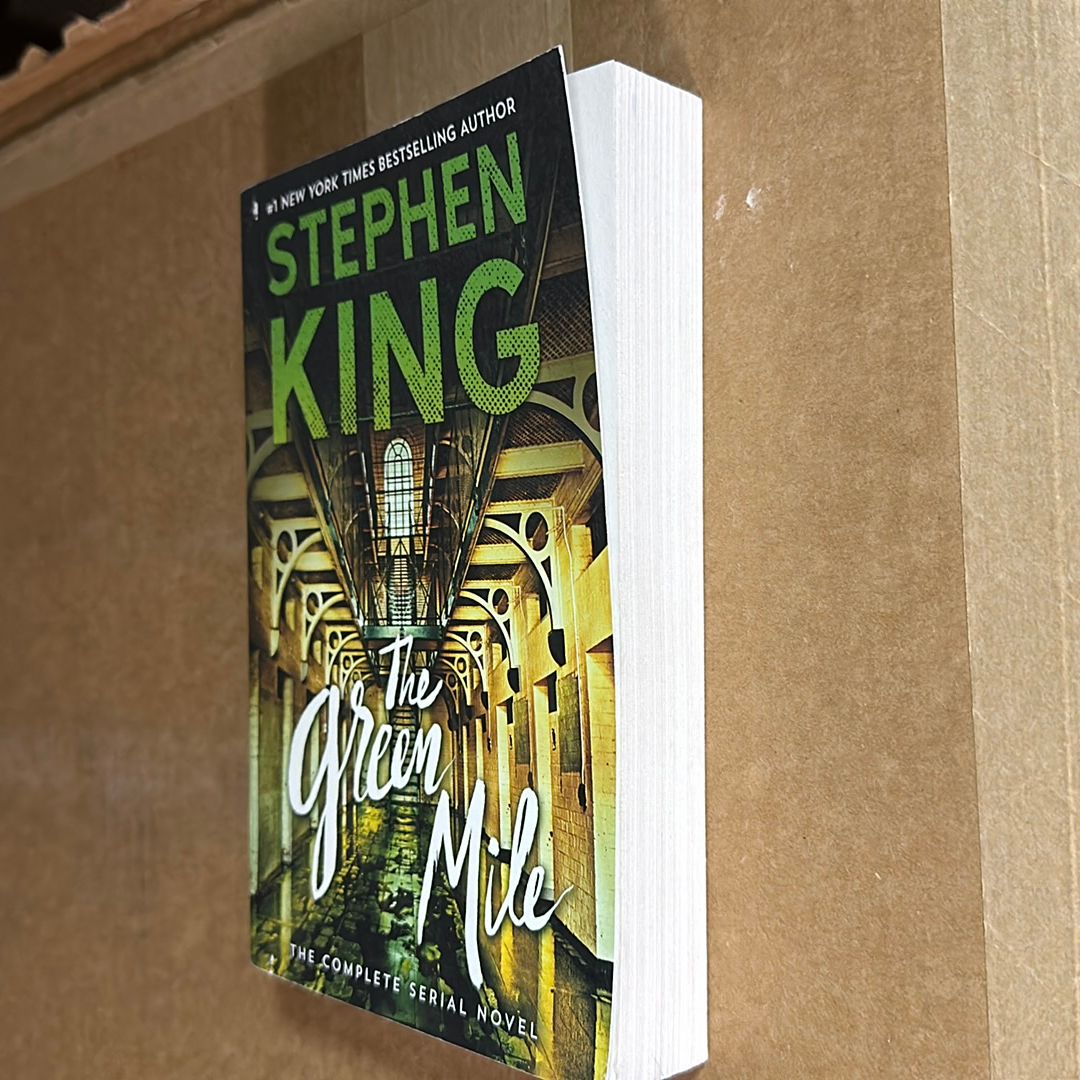 thumbnail image 2 of The Green Mile: The Complete Serial Novel – Stephen King (Hardcover, Good Condition) 2 of 2