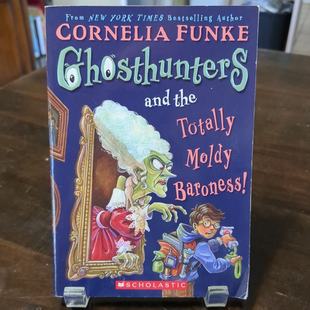 Ghosthunters and the Totally Moldy Baroness!
