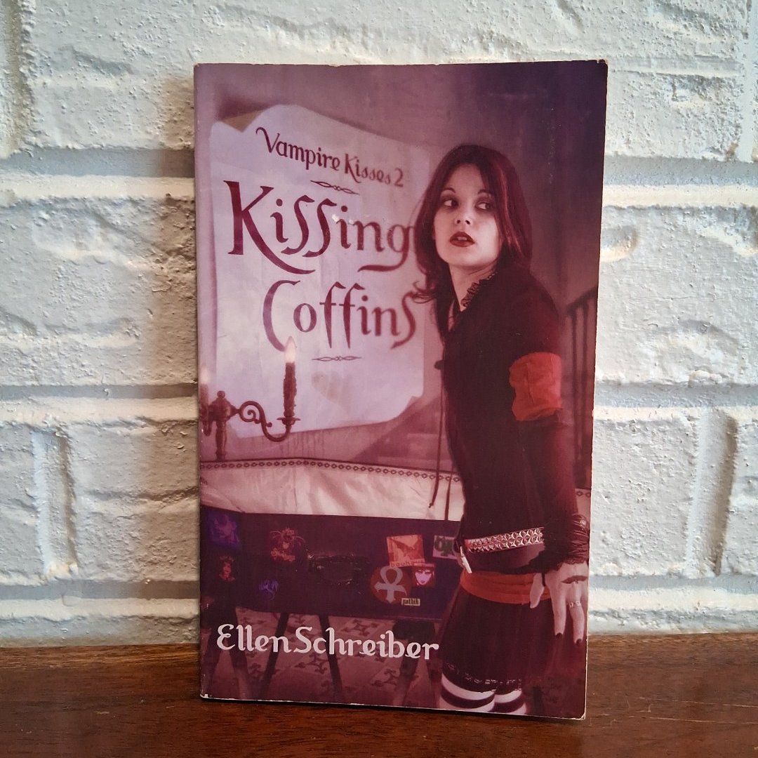 Kissing Coffins