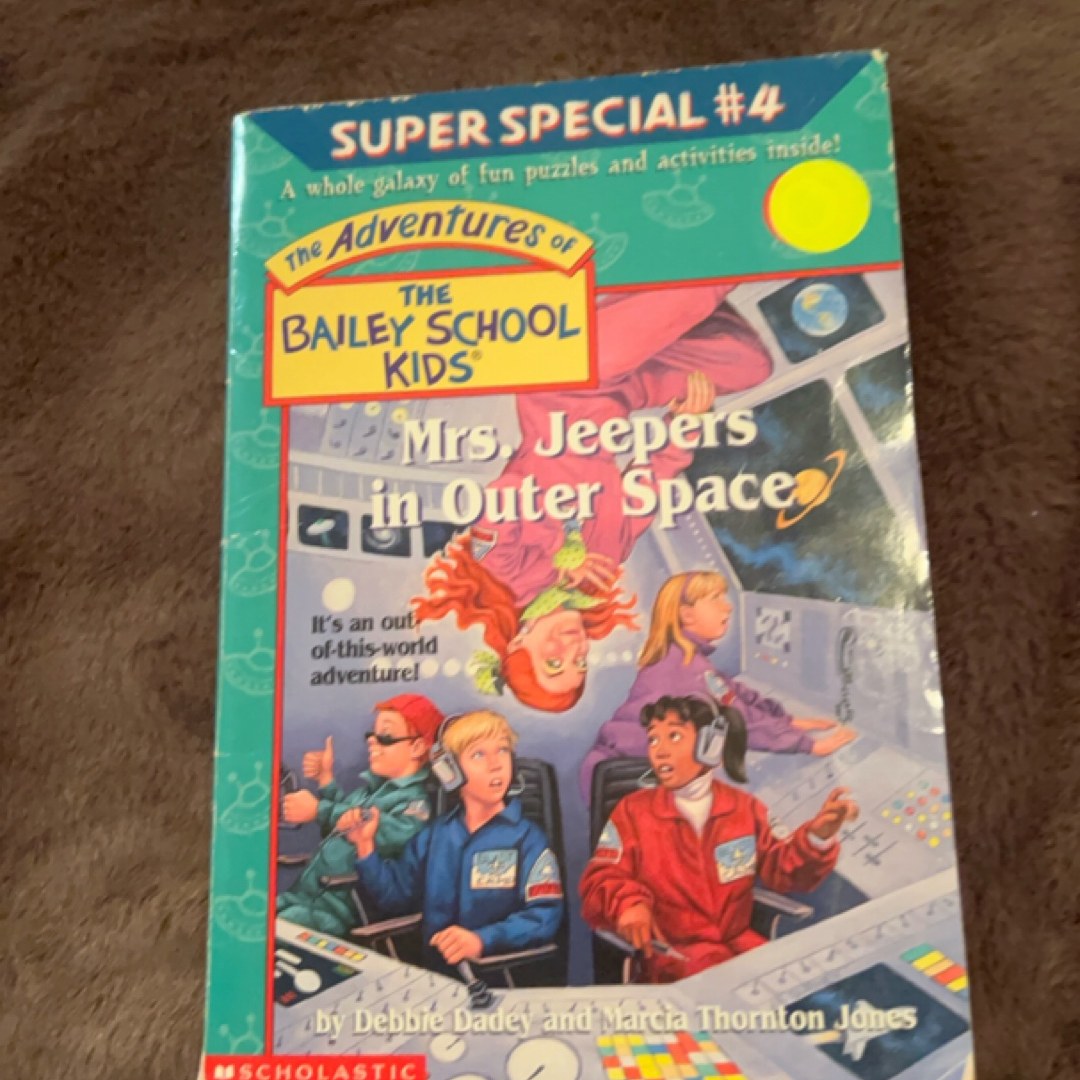 Mrs. Jeepers in Outer Space