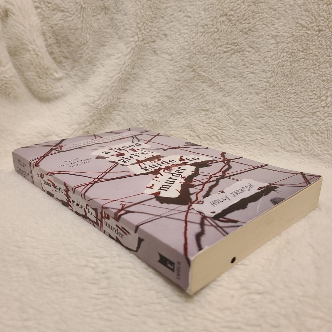 A Good Girl's Guide to Murder