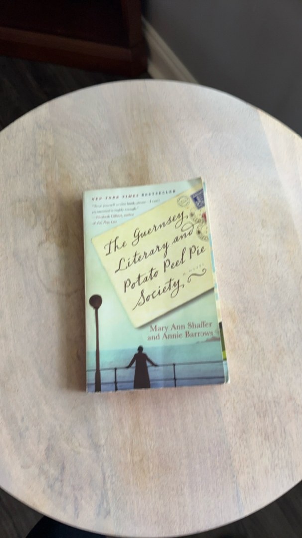 The Guernsey Literary and Potato Peel Pie Society