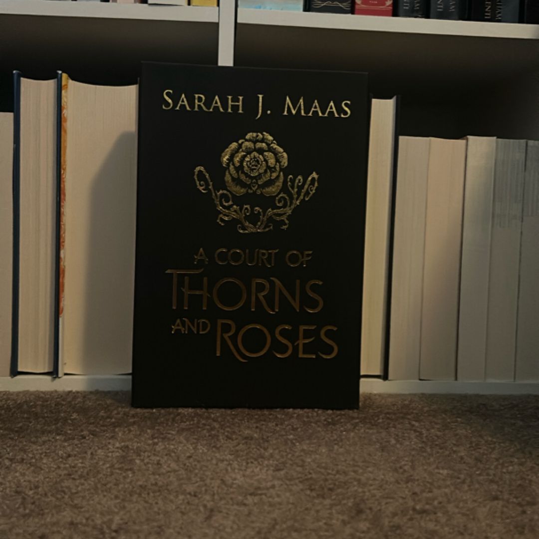 A Court of Thornes and Roses