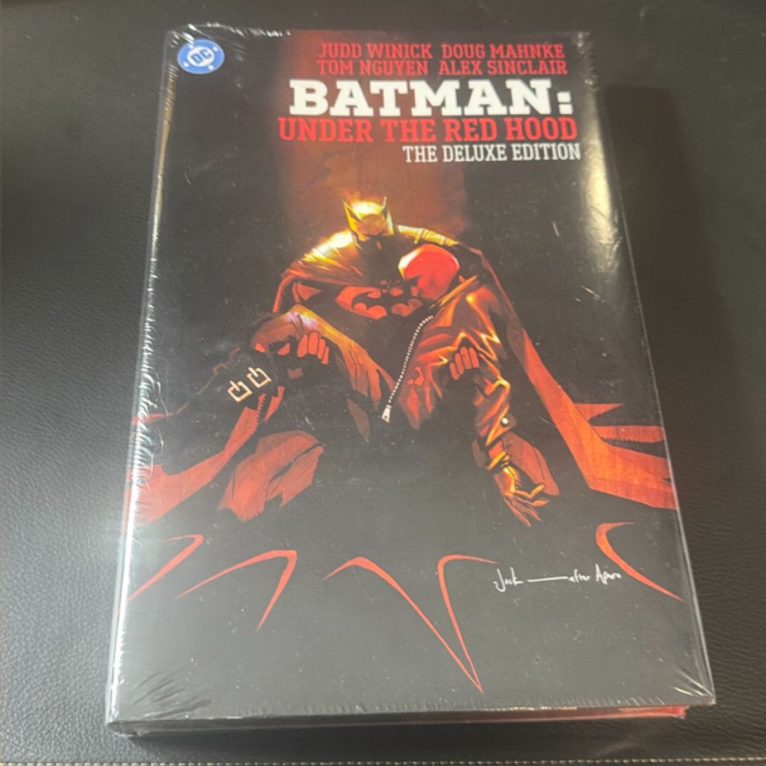 Batman: under the Red Hood: the Deluxe Edition