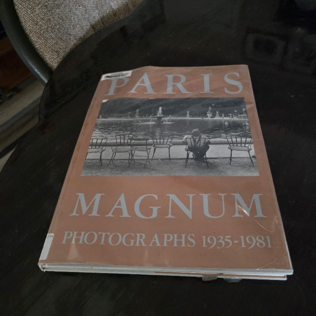 Paris-Magnum