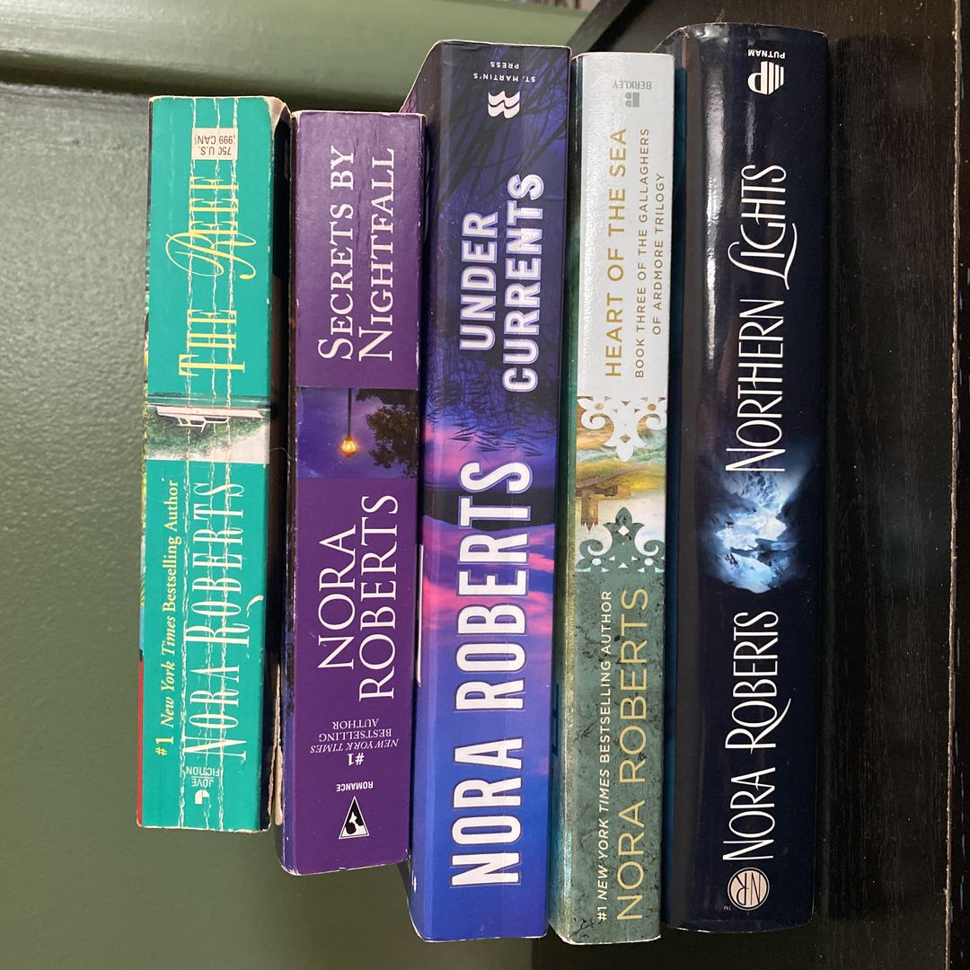 Nora Roberts Book Lot of 5