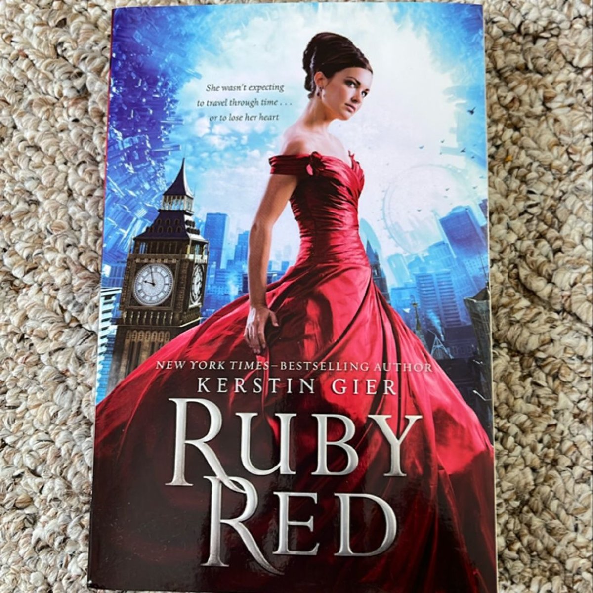 Ruby Red by Kerstin Gier, Anthea Bell